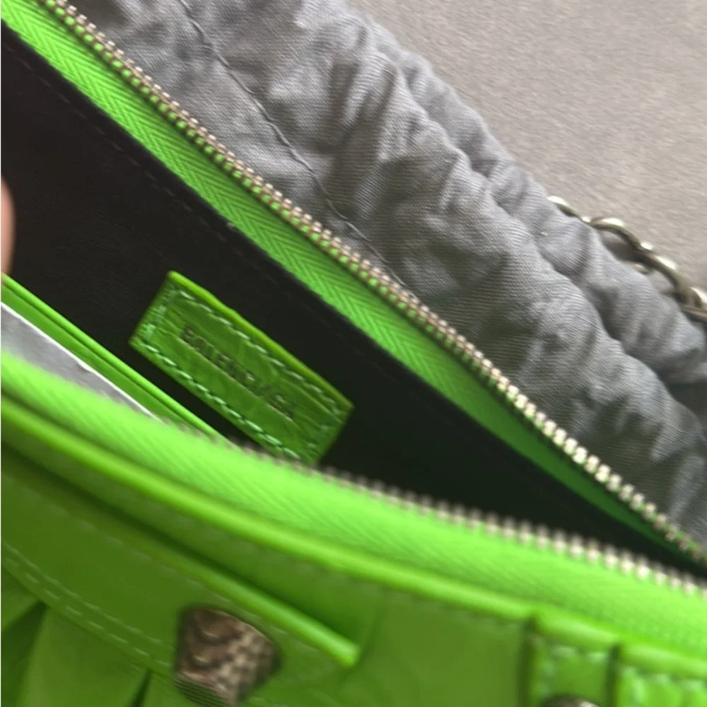 Balenciaga Neon Green Women's Bag - Picture 3 of 16